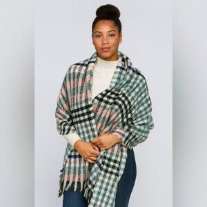 Marcus Adler New York Pink Black White Blue Plaid Fringe Scarf Wrap